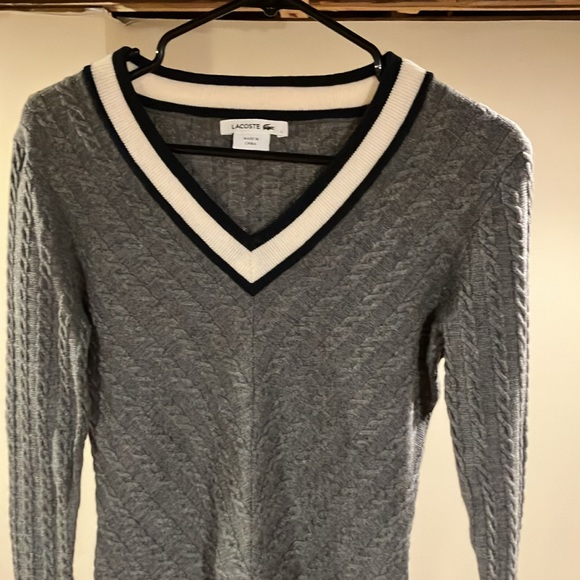 Lacoste women’s V-neck sweater, large color, gray - Picture 2 of 4